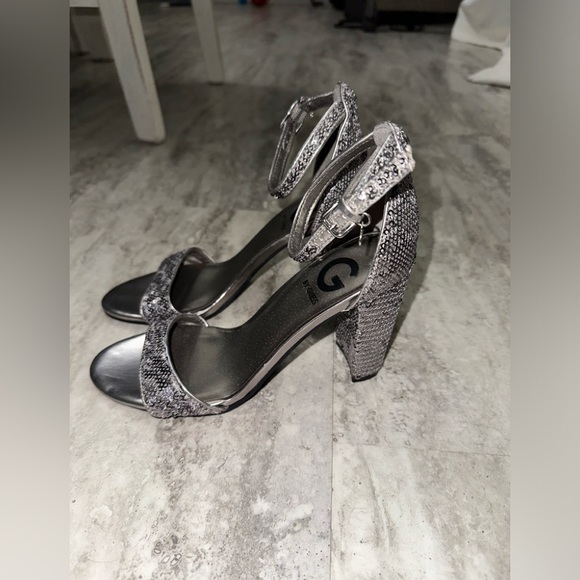G by Guess silver dressy heels - Picture 2 of 12